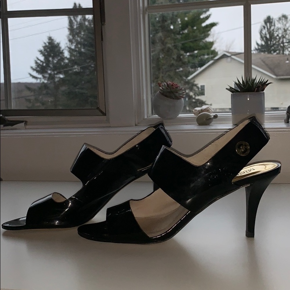 Black & gold Michael Kors heels